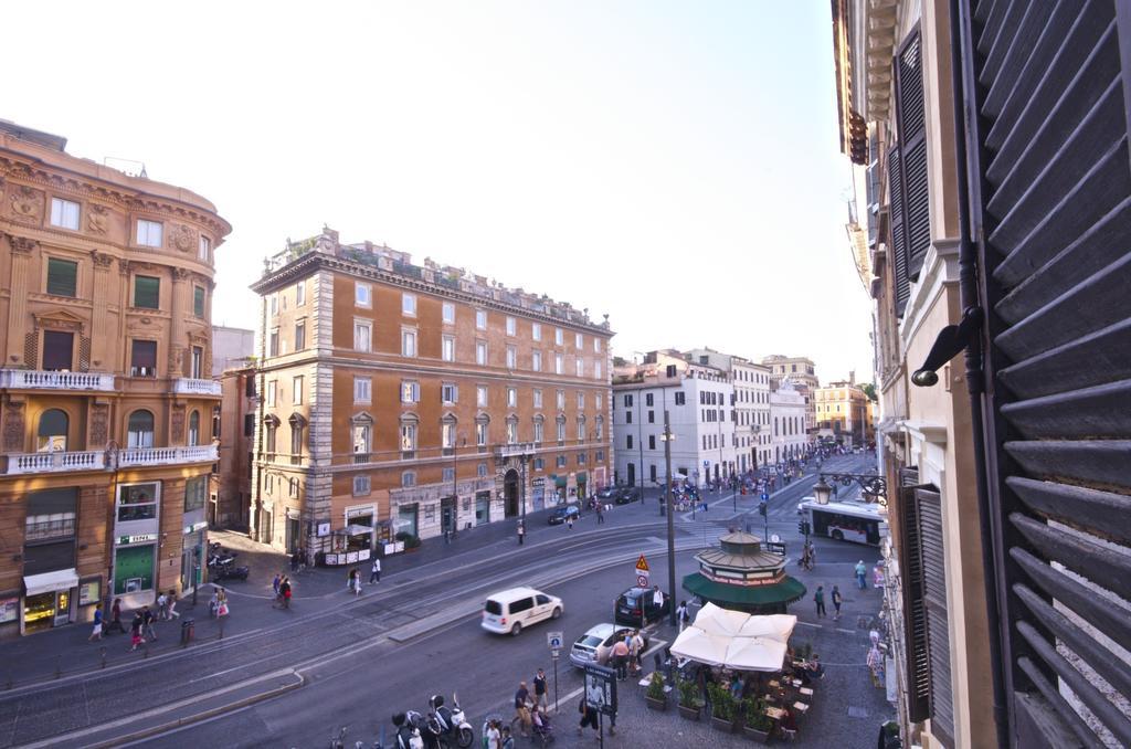 Apartment Arenula Rome Bilik gambar